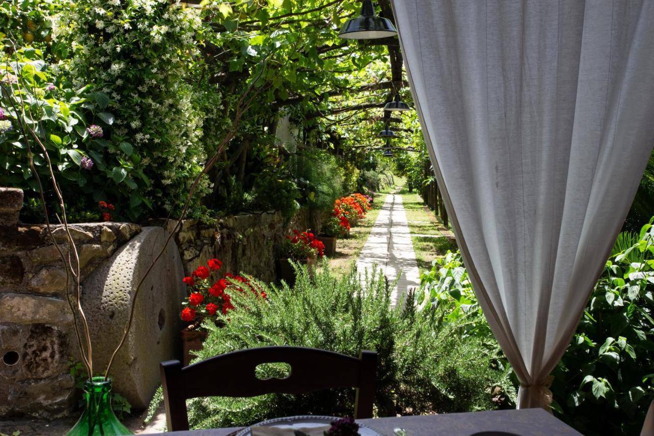 Agriturismo Il Convento 马萨鲁布朗斯 外观 照片